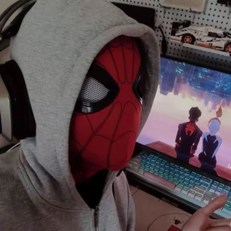 Marvel Spider-Man Electronic LED Mask with Moving Eyes – Wearable Cosplay Helmet